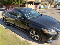 نيسان ألتيما